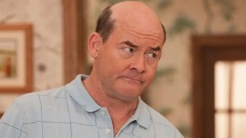 Scottie Thompson and David Koechner to Star in ‘Dashing Through The Snow’