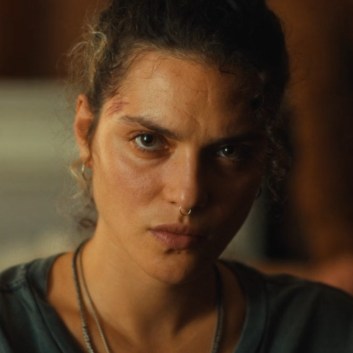 Under a Dark Sun Ending Explained: Who Killed Arnaud?