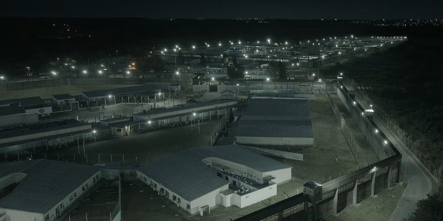 In the Mud: Is La Quebrada a Real Prison?