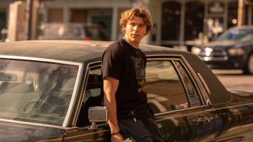 12 Young Adult Shows Like The Runarounds You Must See