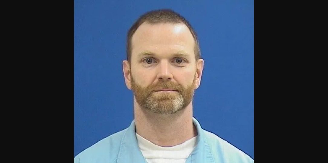 Where is Ashley Reeves Now? Update on the Survivor