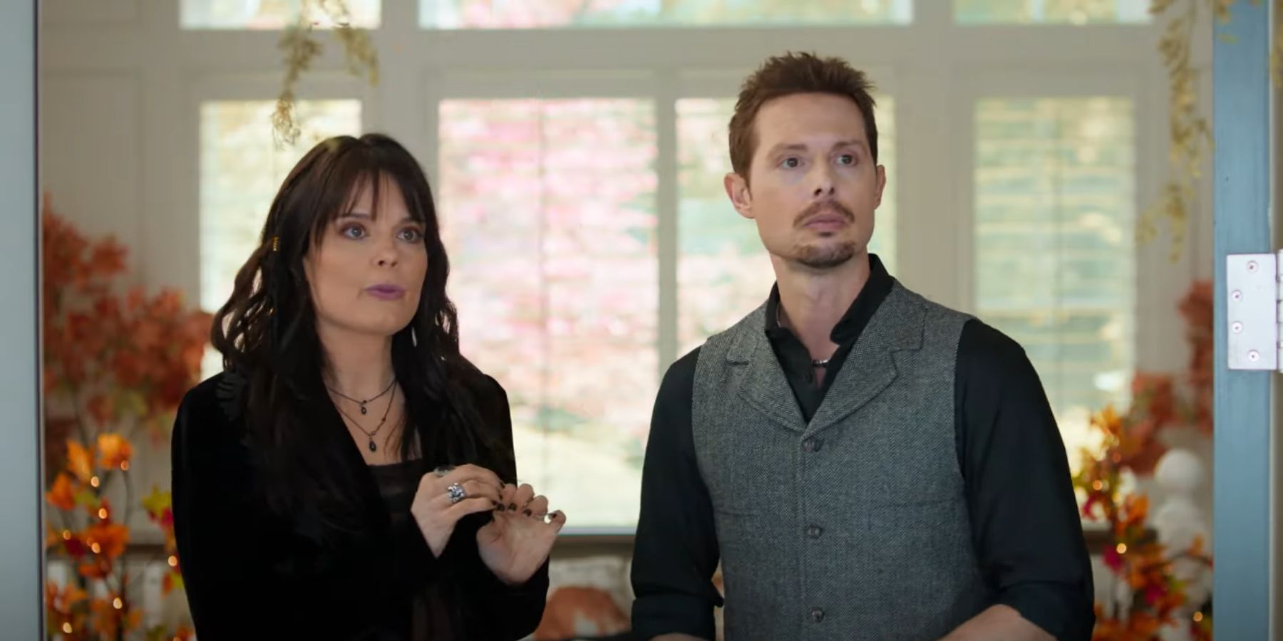 Haul Out the Halloween: Filming Locations and Cast Details