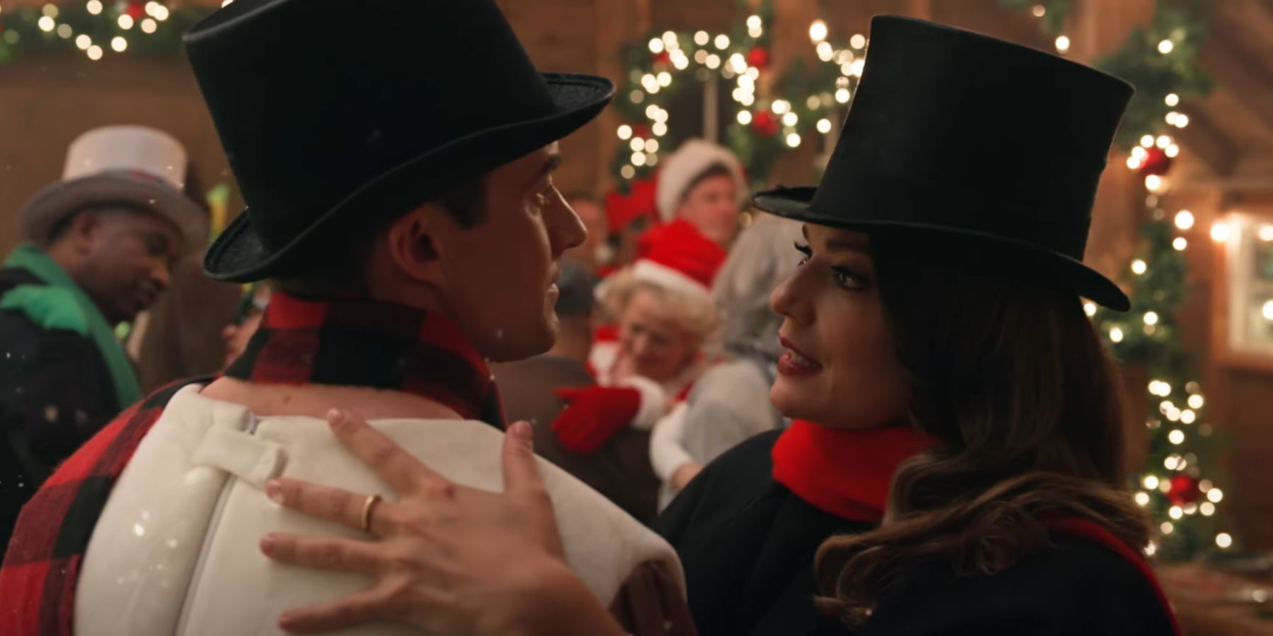 Merry Christmas, Ted Cooper!: Filming Locations and Cast Details