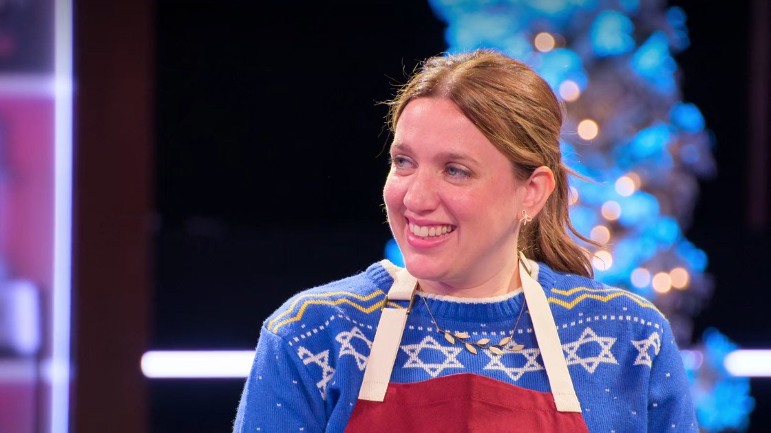 Melissa Alt: Where is the Is It Cake? Holiday Season 2 Runner-up Today?