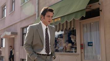 The Museum of Innocence Ending Explained: Is Kemal Dead or Alive?