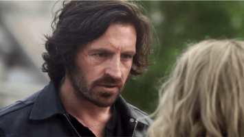 La Brea Season 3 Ending Explained: Does Gavin Find Eve? Does Everyone Return to 2021?