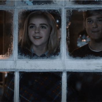 Flowers in the Attic Ending Explained: Do the Children Escape? Will Chris and Cathy End up Together?